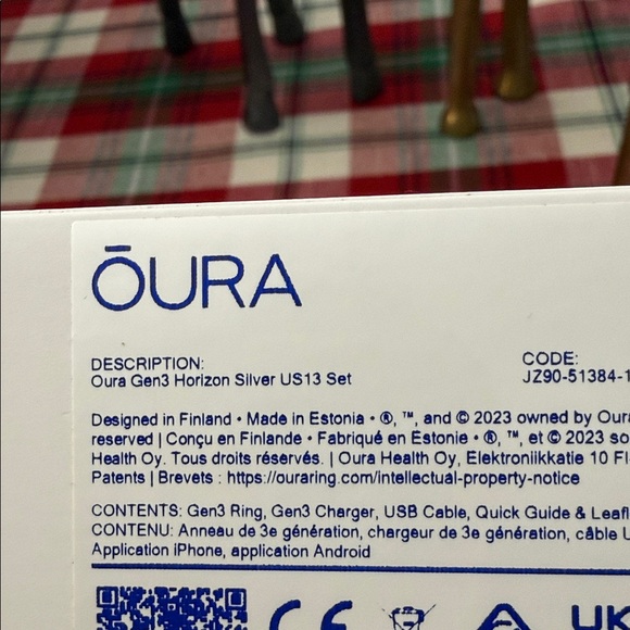 Oura Black and Silver Ring - Picture 4 of 10